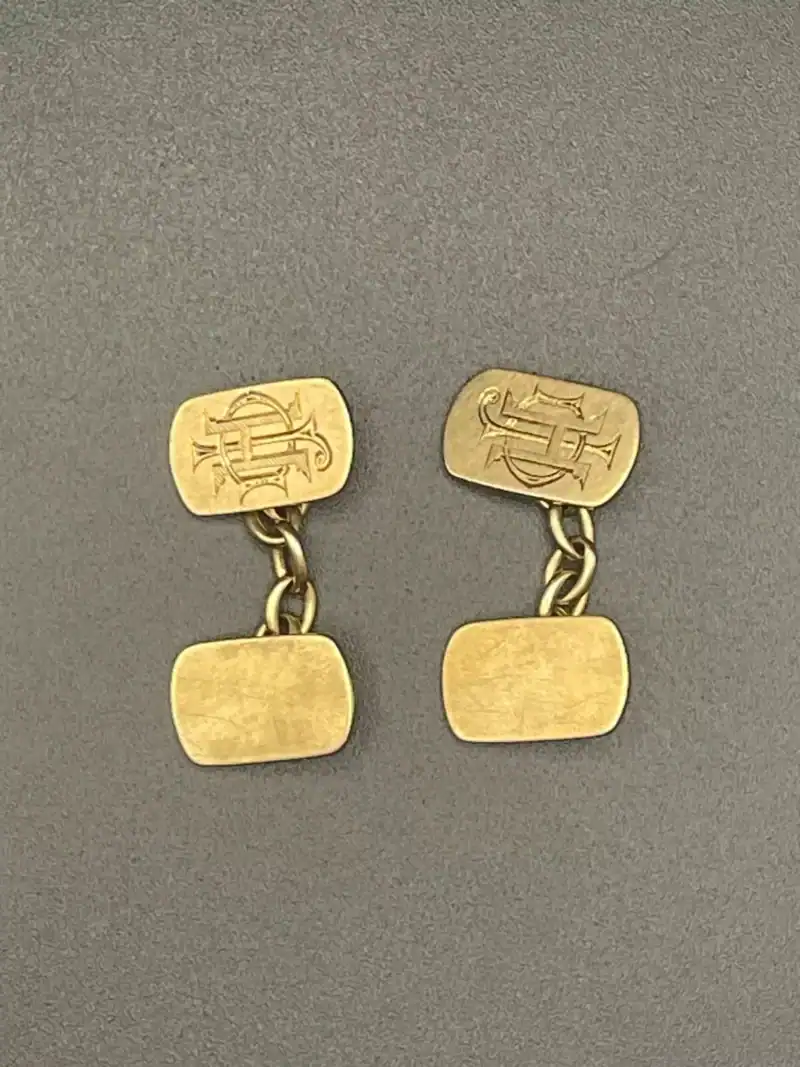 9K Gold Cufflinks