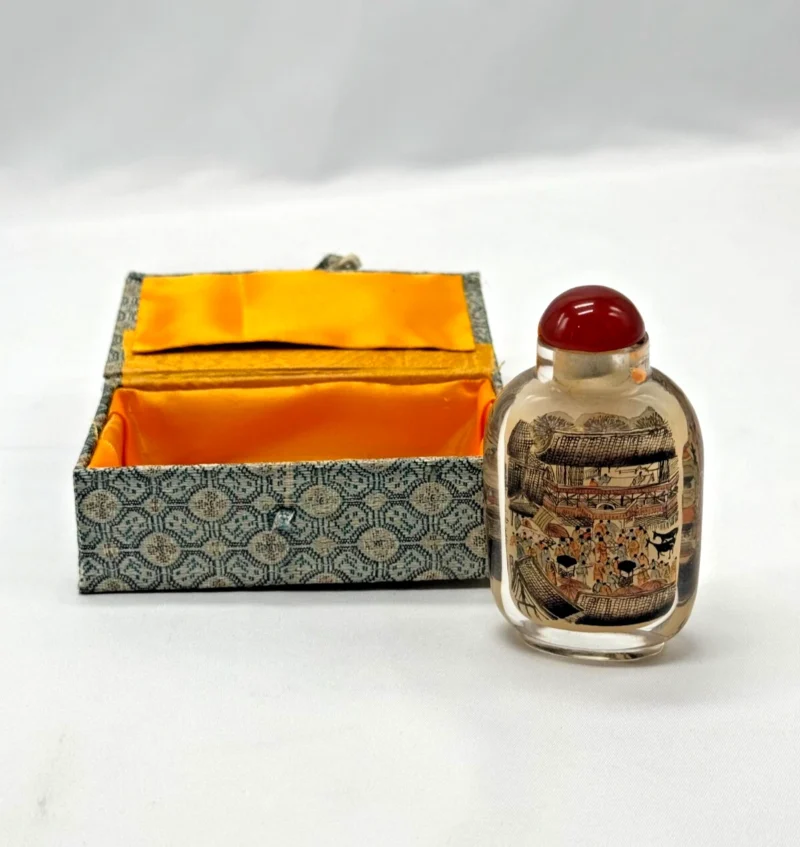 Chinese Inside Reverse Painted Glass Snuff Bottle