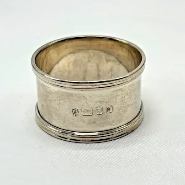 Vintage Sterling Silver Napkin Ring London 1962 Edward Barnard & Sons Ltd